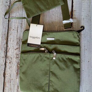 Baggallini Horizon Crossbody Bag